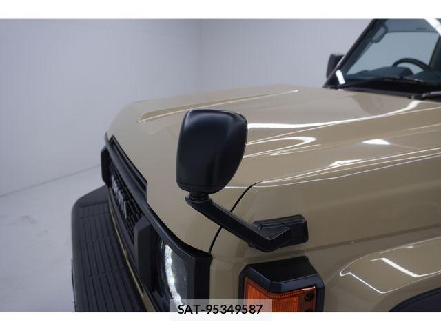 Toyota Land Cruiser 70 2024-06 1481618-29