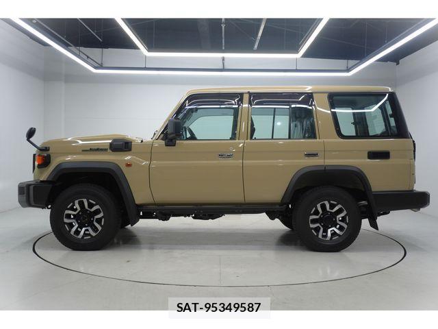 Toyota Land Cruiser 70 2024-06 1481618-7