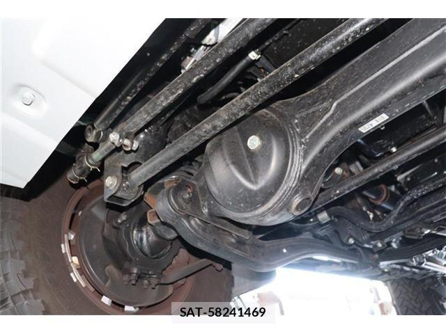 Toyota Land Cruiser 70 2025-01 4325739-25