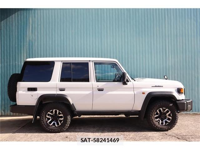 Toyota Land Cruiser 70 2025-01 4325739-3