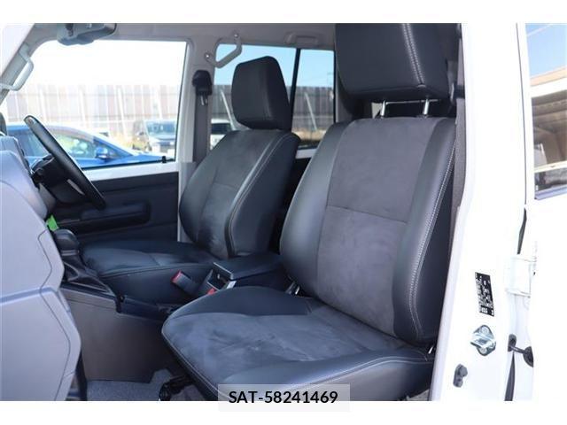 Toyota Land Cruiser 70 2025-01 4325739-5