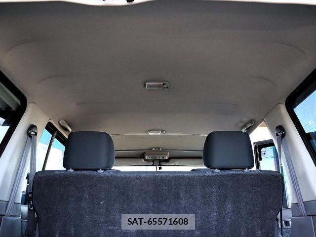 Toyota Land Cruiser 70 2000-01 4962335-7