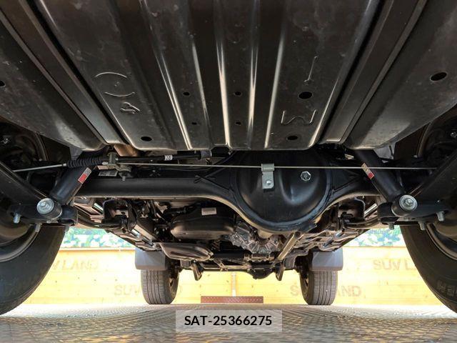 Toyota Land Cruiser 70 2024-03 4962320-18