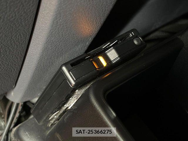 Toyota Land Cruiser 70 2024-03 4962320-8