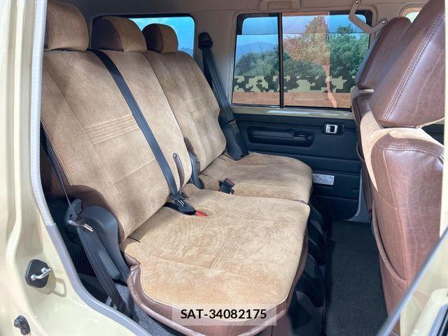 Toyota Land Cruiser 70 2025-03 5870340-8