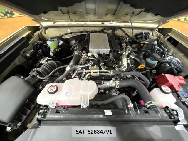 Toyota Land Cruiser 70 2024-02 6002390-17