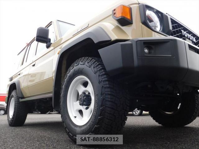 Toyota Land Cruiser 70 2024-07 6216098-19