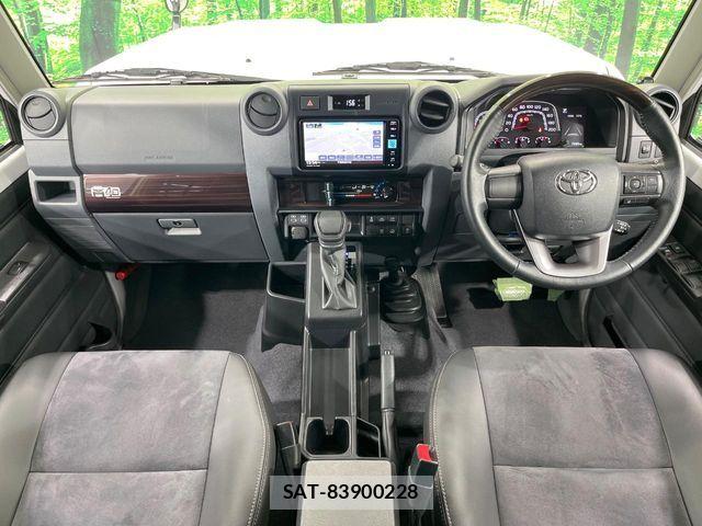 Toyota Land Cruiser 70 2024-06 6244905-1