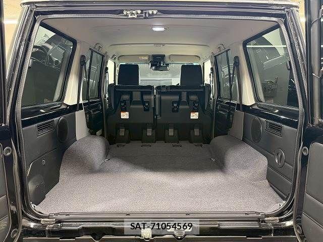 Toyota Land Cruiser 70 2025-01 6276617-12