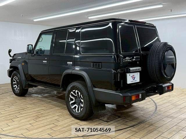 Toyota Land Cruiser 70 2025-01 6276617-16