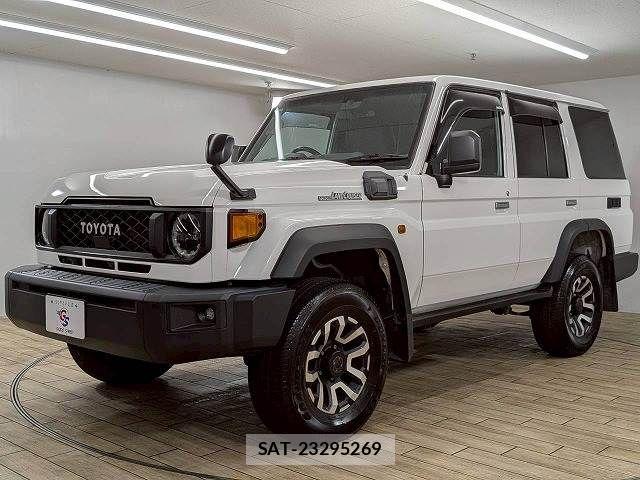 Toyota Land Cruiser 70 2024-02 6545429-14
