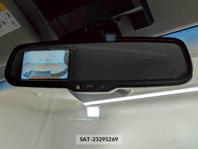 Toyota Land Cruiser 70 2024-02 6545429-3
