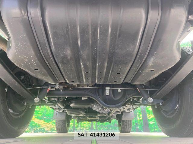 Toyota Land Cruiser 70 2025-01 6676549-18