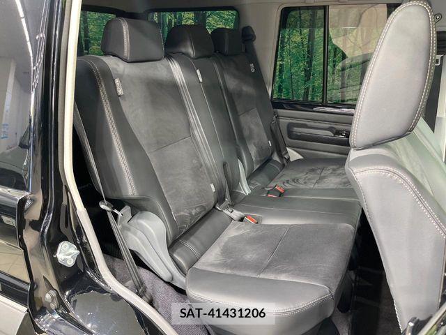 Toyota Land Cruiser 70 2025-01 6676549-8
