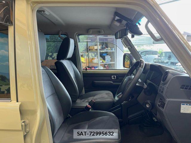 Toyota Land Cruiser 70 2024-03 6716448-7