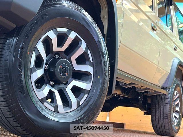 Toyota Land Cruiser 70 2026-04 6716447-12
