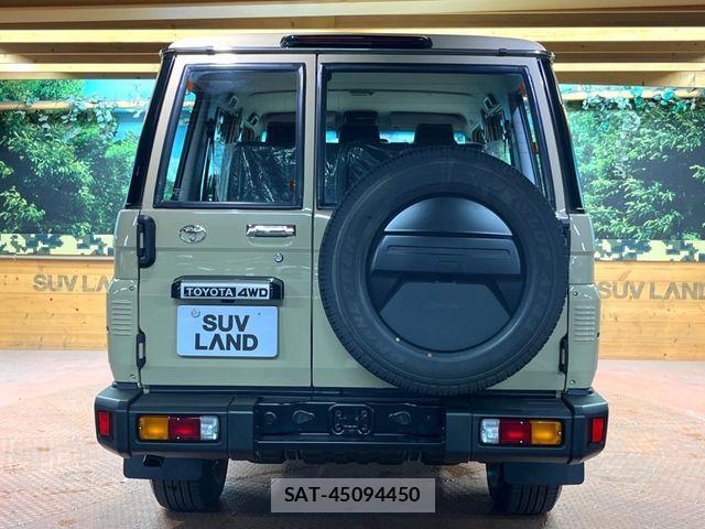 Toyota Land Cruiser 70 2026-04 6716447-14
