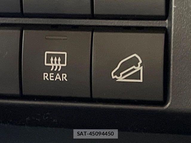 Toyota Land Cruiser 70 2026-04 6716447-7
