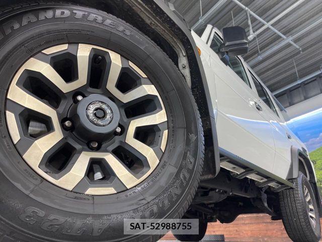 Toyota Land Cruiser 70 2024-05 6791182-12
