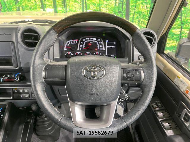 Toyota Land Cruiser 70 2025-02 6815576-10