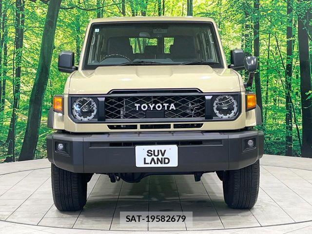 Toyota Land Cruiser 70 2025-02 6815576-13