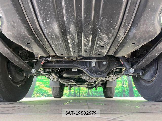 Toyota Land Cruiser 70 2025-02 6815576-18