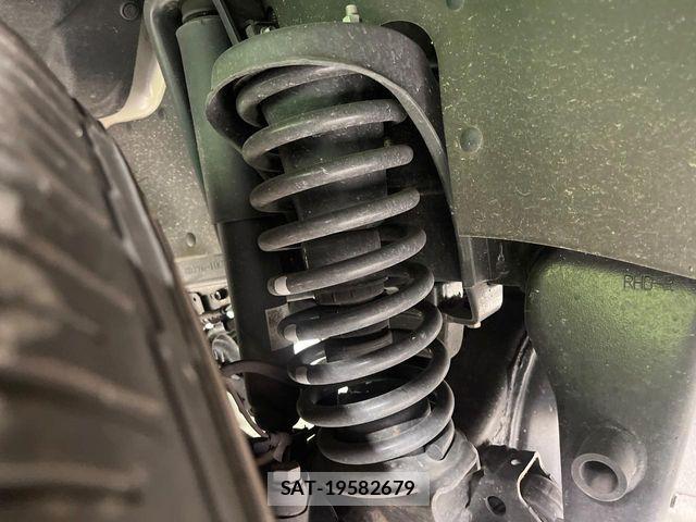 Toyota Land Cruiser 70 2025-02 6815576-19