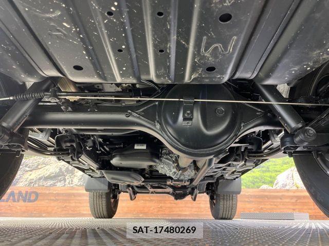 Toyota Land Cruiser 70 2026-04 6994680-15