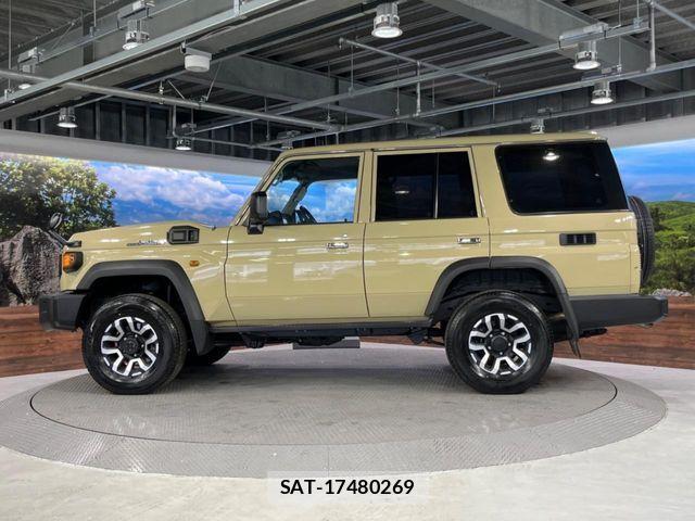 Toyota Land Cruiser 70 2026-04 6994680-17