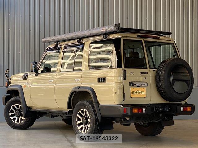 Toyota Land Cruiser 70 2024-08 6994682-2