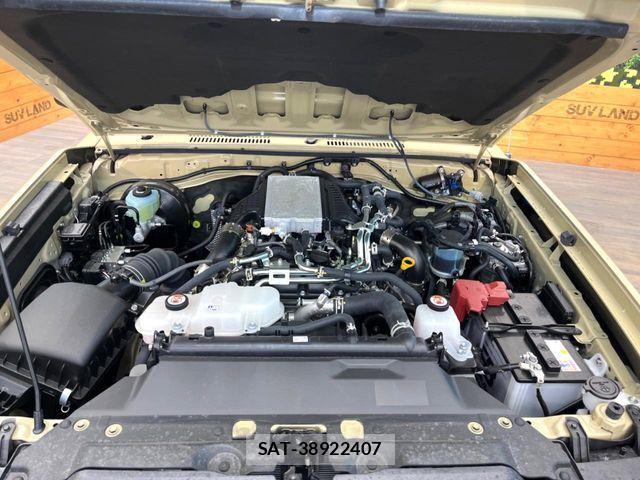 Toyota Land Cruiser 70 2025-07 6994684-17