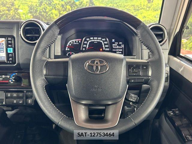 Toyota Land Cruiser 70 2025-09 6994681-10
