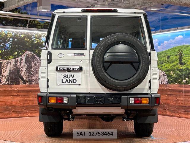 Toyota Land Cruiser 70 2025-09 6994681-14