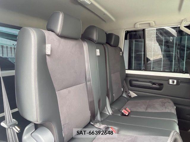 Toyota Land Cruiser 70 2025-09 6994719-9