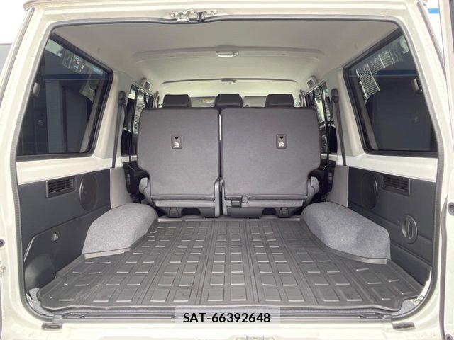 Toyota Land Cruiser 70 2025-09 6994719-10