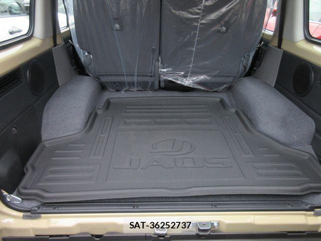 Toyota Land Cruiser 70 2024-02 7059102-12