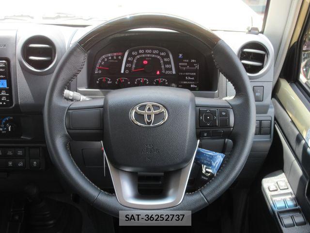 Toyota Land Cruiser 70 2024-02 7059102-18