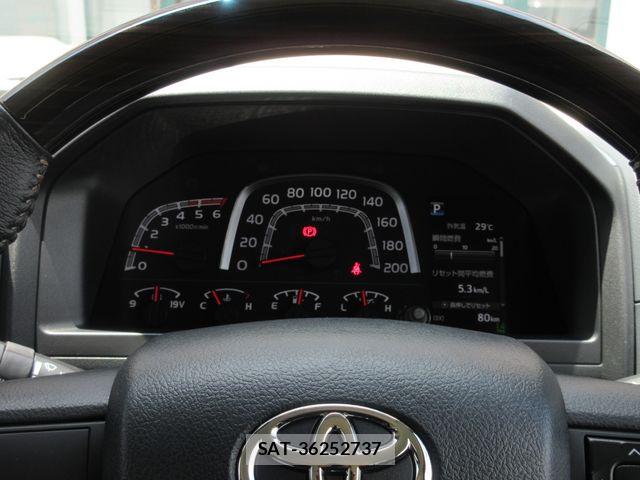 Toyota Land Cruiser 70 2024-02 7059102-19