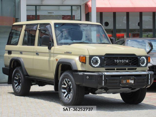 Toyota Land Cruiser 70 2024-02 7059102-3
