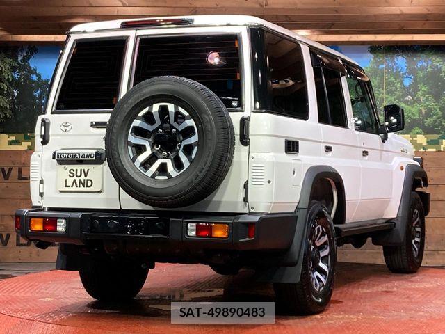Toyota Land Cruiser 70 2025-08 7220523-16