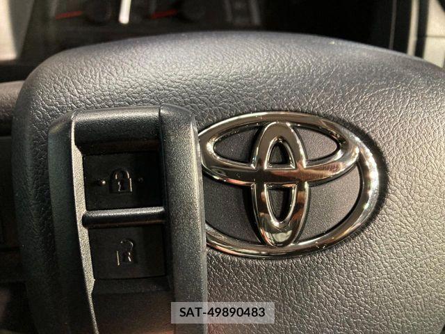 Toyota Land Cruiser 70 2025-08 7220523-4