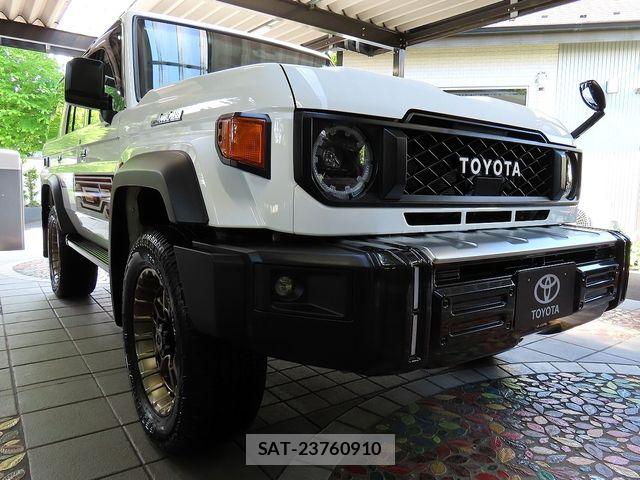 Toyota Land Cruiser 70 2024-08 7220517-0