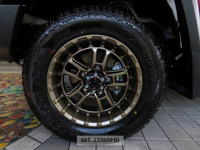 Toyota Land Cruiser 70 2024-08 7220517-14