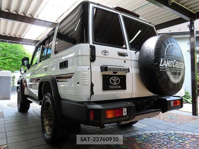 Toyota Land Cruiser 70 2024-08 7220517-1