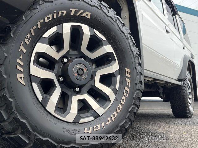 Toyota Land Cruiser 70 2024-05 7216457-12