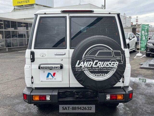 Toyota Land Cruiser 70 2024-05 7216457-14