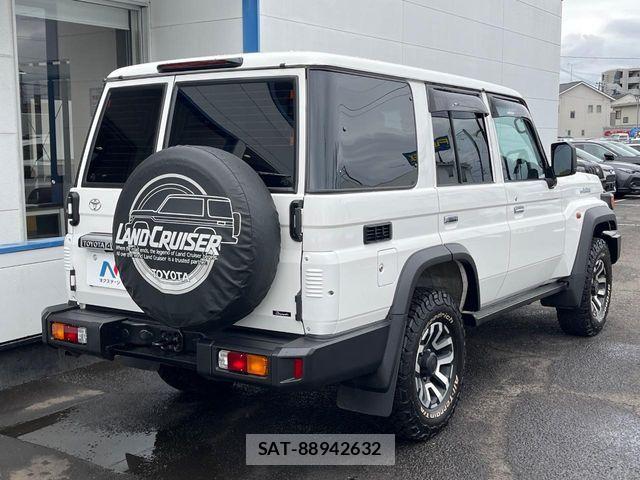 Toyota Land Cruiser 70 2024-05 7216457-16