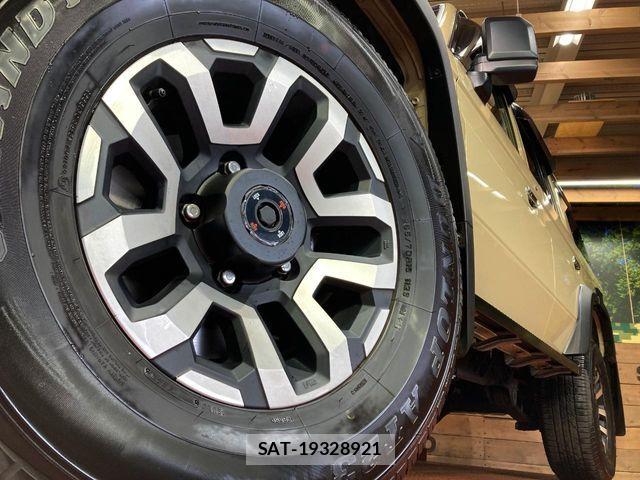 Toyota Land Cruiser 70 2025-03 7220518-12
