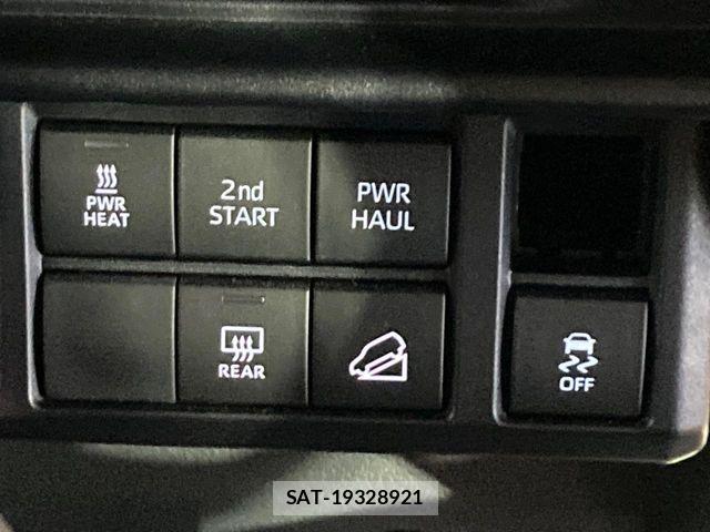 Toyota Land Cruiser 70 2025-03 7220518-6