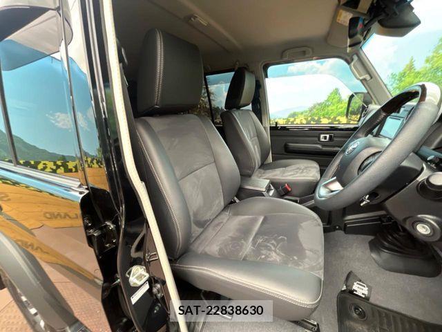 Toyota Land Cruiser 70 2025-05 7220520-7